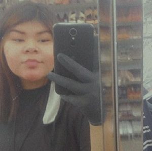 Meet your Posher, Madison